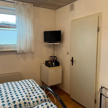 1 Inkl Eigenem Bad Und Parkplatz